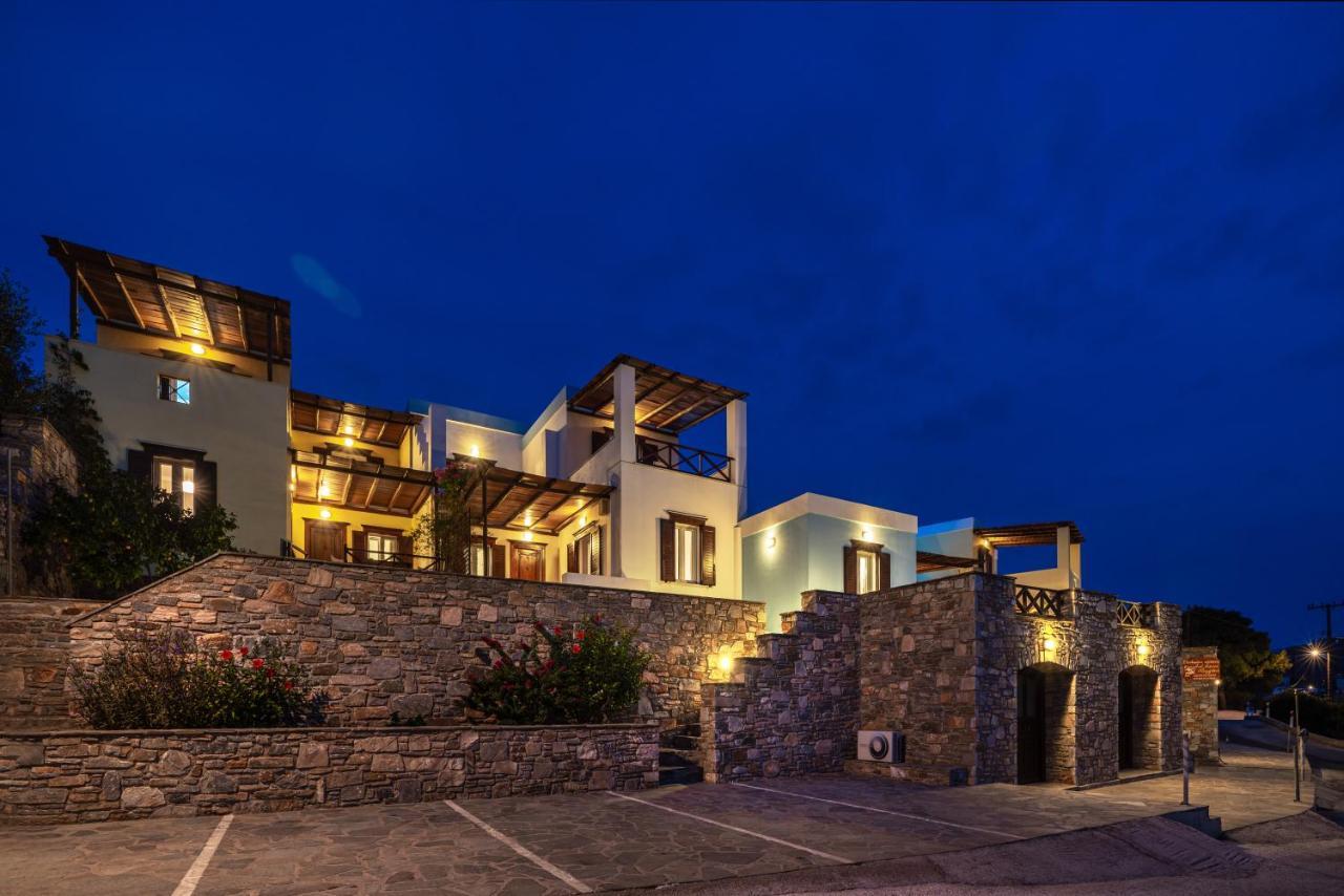 Reggina'S Apartments Finikas  Exterior photo